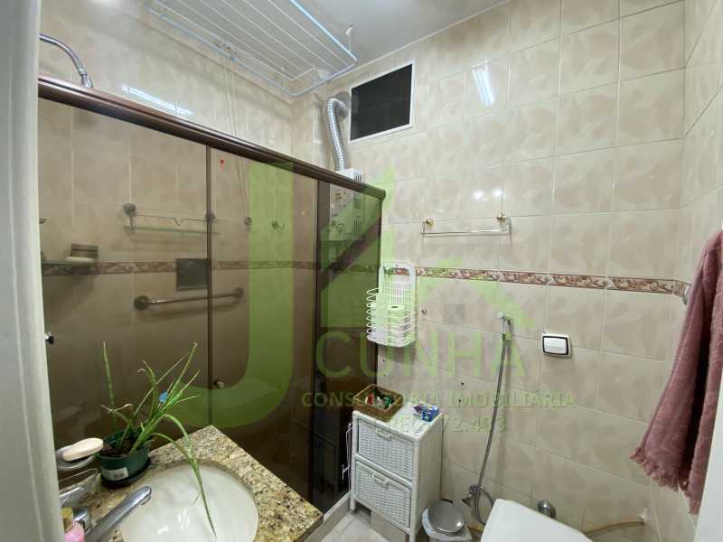 1AC83E16-EA97-402F-A15A-215400 - 22