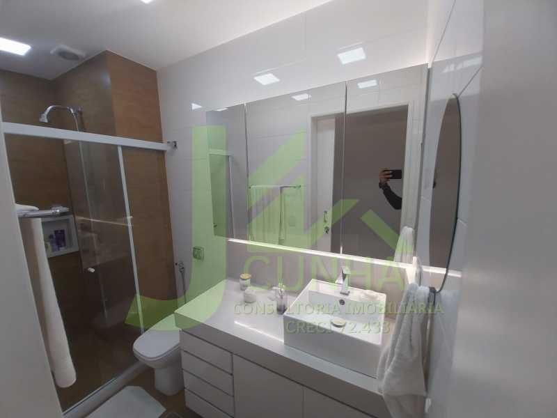 75fee7a4-1680-4813-adef-ebf6ba - 25