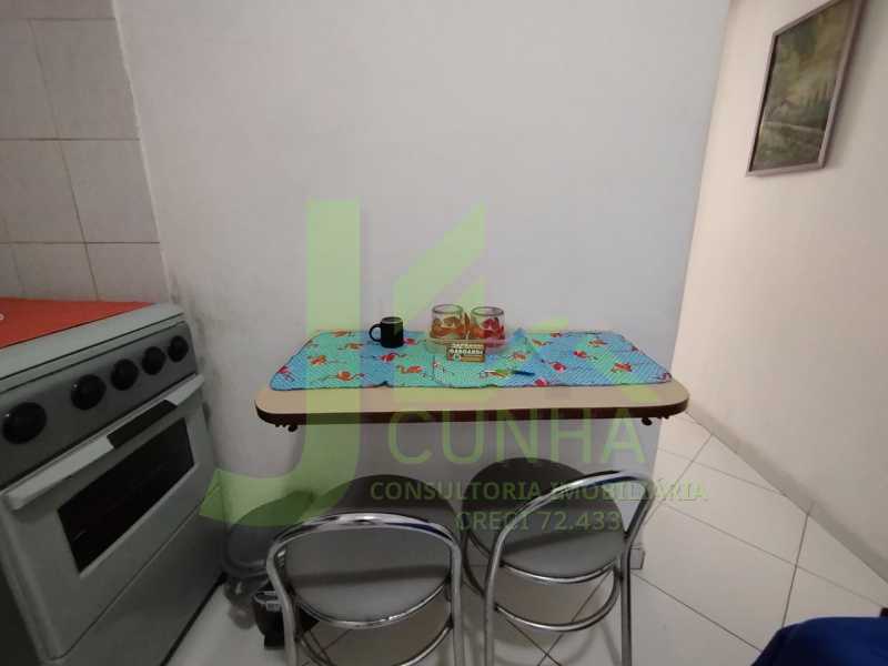 2db01d76-2875-47de-960b-d1a0ca - 6
