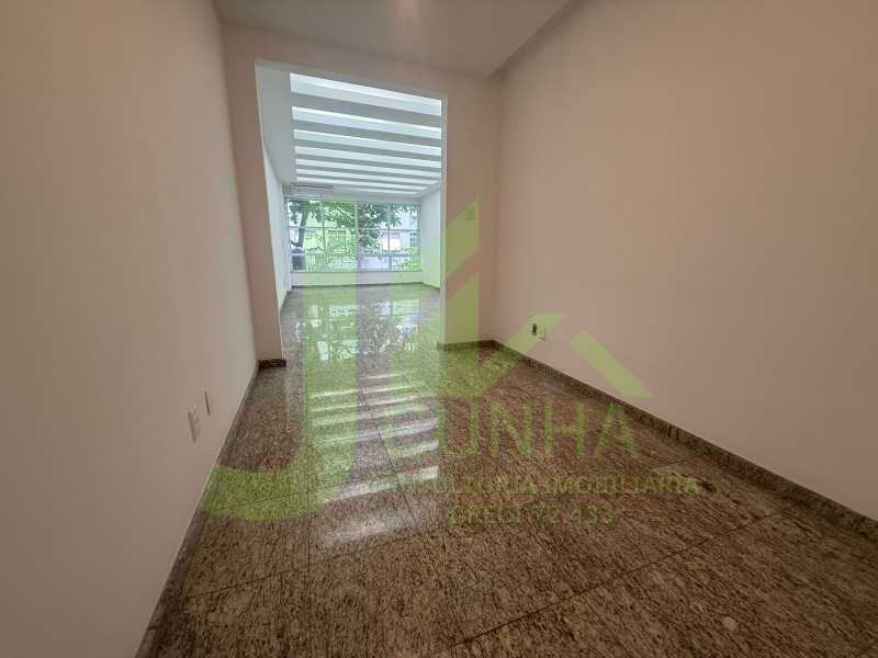 WhatsApp Image 2025-11-04 at 1 - 3