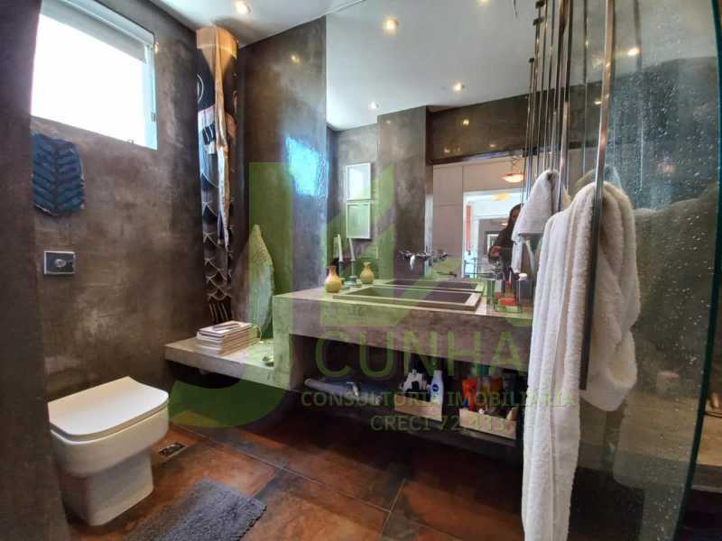 WhatsApp Image 2025-12-11 at 1 - 28