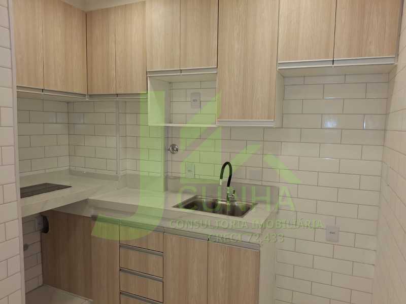 94aa7a73-a7b1-45d1-8ae8-82a500 - 8