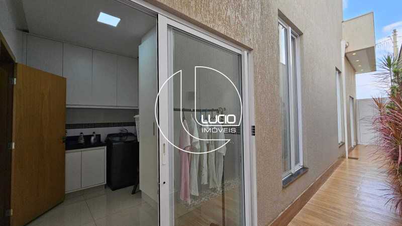 WhatsApp Image 2025-10-20 at 1 - 27