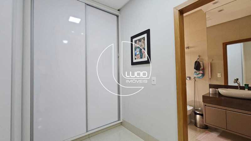 WhatsApp Image 2025-10-20 at 1 - 24