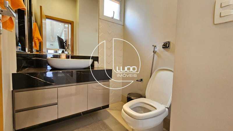 WhatsApp Image 2025-10-20 at 1 - 32