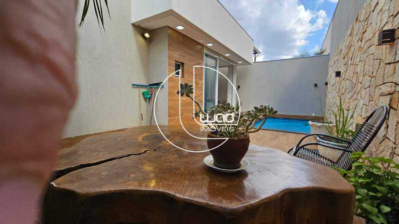 WhatsApp Image 2025-10-20 at 1 - 6