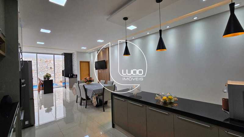 WhatsApp Image 2025-10-20 at 1 - 18