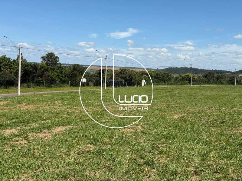 WhatsApp Image 2025-10-30 at 0 - 4