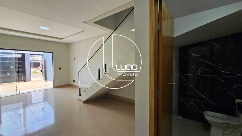 WhatsApp Image 2025-11-12 at 1 - 6