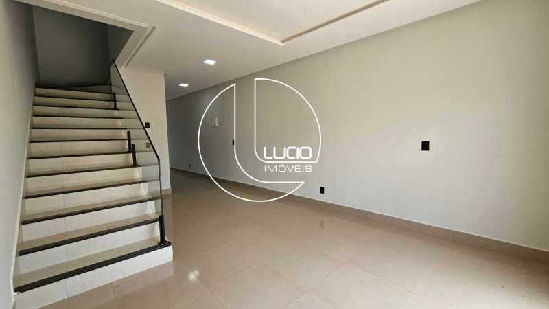 WhatsApp Image 2025-11-12 at 1 - 7