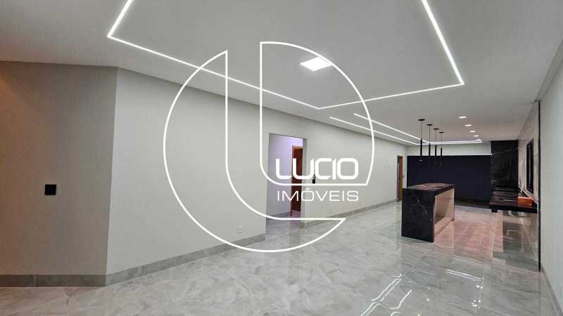 WhatsApp Image 2025-12-09 at 1 - 5