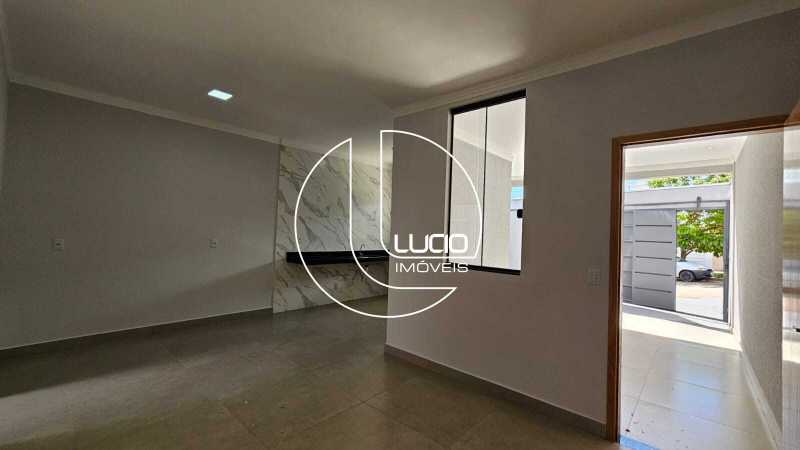 WhatsApp Image 2025-11-26 at 1 - 4