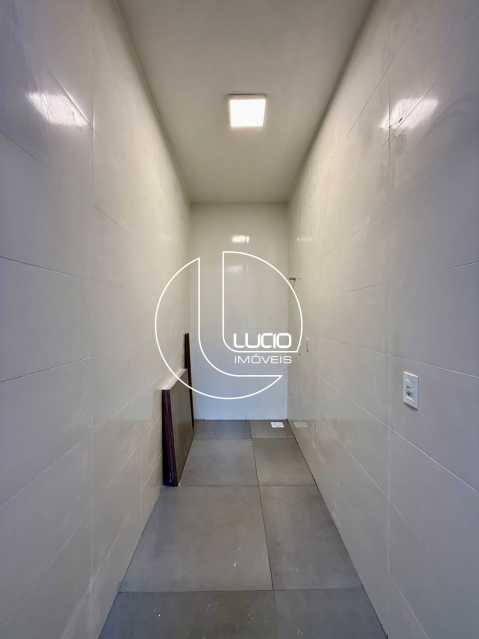 WhatsApp Image 2025-12-01 at 1 - 8