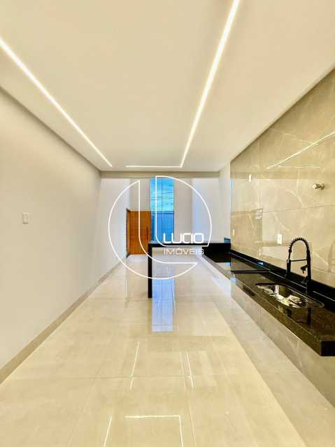 WhatsApp Image 2025-12-01 at 1 - 6