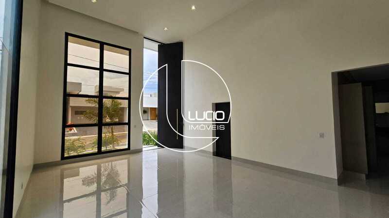 WhatsApp Image 2025-12-09 at 1 - 6