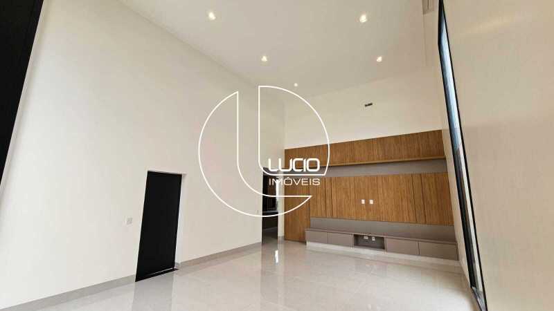 WhatsApp Image 2025-12-09 at 1 - 8