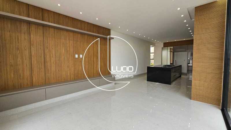 WhatsApp Image 2025-12-09 at 1 - 19