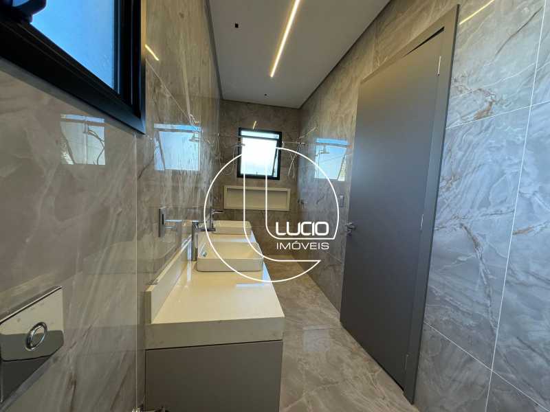 WhatsApp Image 2025-12-09 at 1 - 4