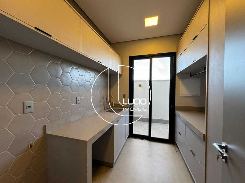 WhatsApp Image 2025-12-09 at 1 - 5