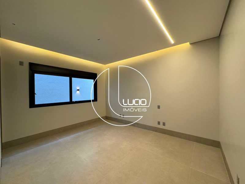 WhatsApp Image 2025-12-09 at 1 - 15