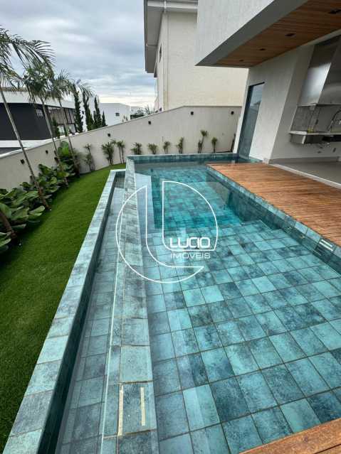 WhatsApp Image 2025-12-16 at 0 - 3