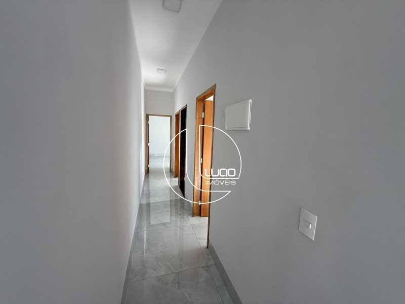 3db49ac3-fa98-4d5c-8c9f-fc1803 - 4