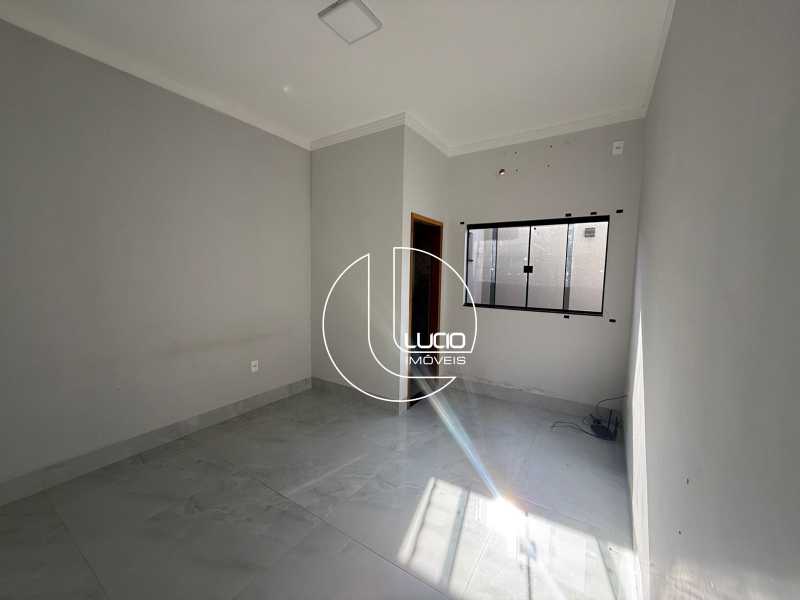 ced2ccd8-5aa2-4e9a-a840-168b87 - 5