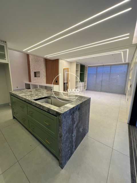 Conheça WhatsApp Image 2026-05-27 at 1 do imóvel - Casa em Condomínio 4 quartos à venda Anápolis,GO Norte, Condomínio Residencial Grand Trianon - R$ 2.350.000 - LV26010 - 7 WhatsApp Image 2026-05-27 at 1 - 7