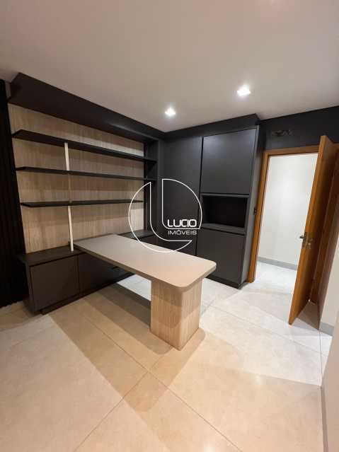 Conheça WhatsApp Image 2026-05-27 at 1 do imóvel - Casa em Condomínio 4 quartos à venda Anápolis,GO Norte, Condomínio Residencial Grand Trianon - R$ 2.350.000 - LV26010 - 11 WhatsApp Image 2026-05-27 at 1 - 11