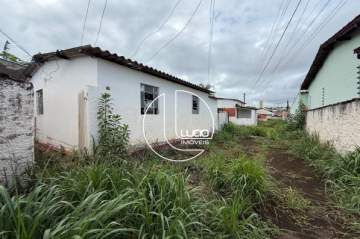 Lote com edificações: Bairro Maracanã - JL26055 Lote com edificações: Bairro Maracanã - JL26055