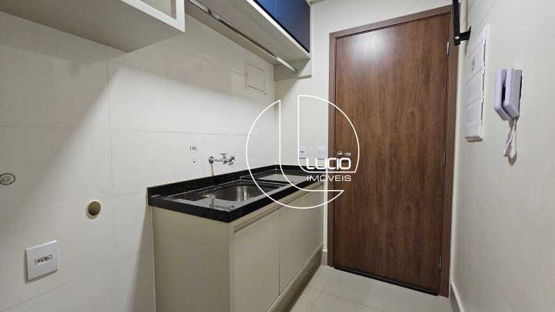 WH0846~1 - 27