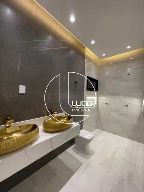 WhatsApp Image 2025-12-17 at 1 - 6