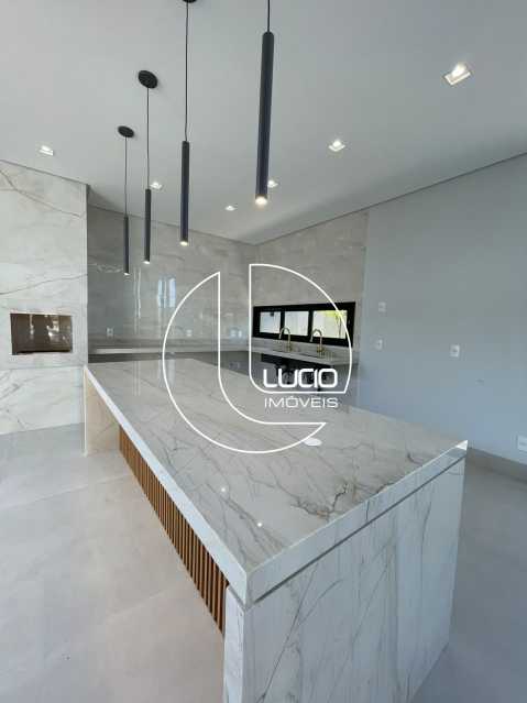 WhatsApp Image 2025-12-17 at 1 - 7