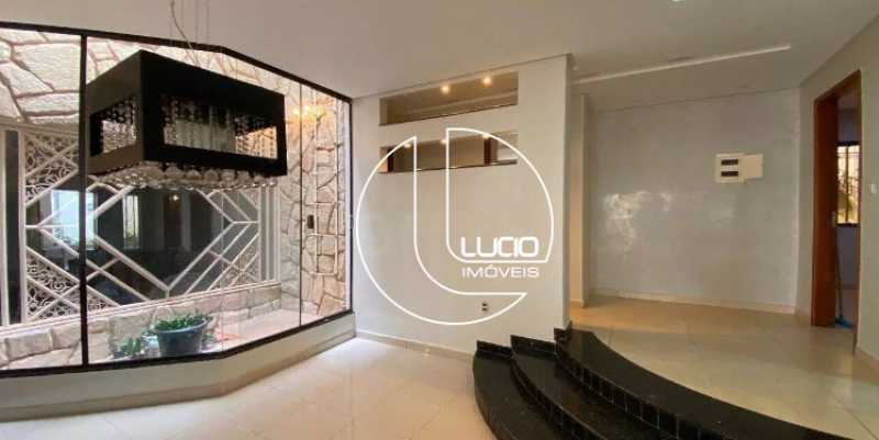 WhatsApp Image 2025-10-17 at 1 - 7