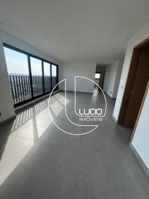 WhatsApp Image 2025-10-17 at 0 - 11