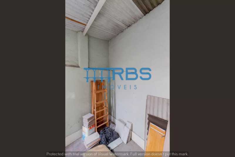 893731929-220.70389878432363IM - 20
