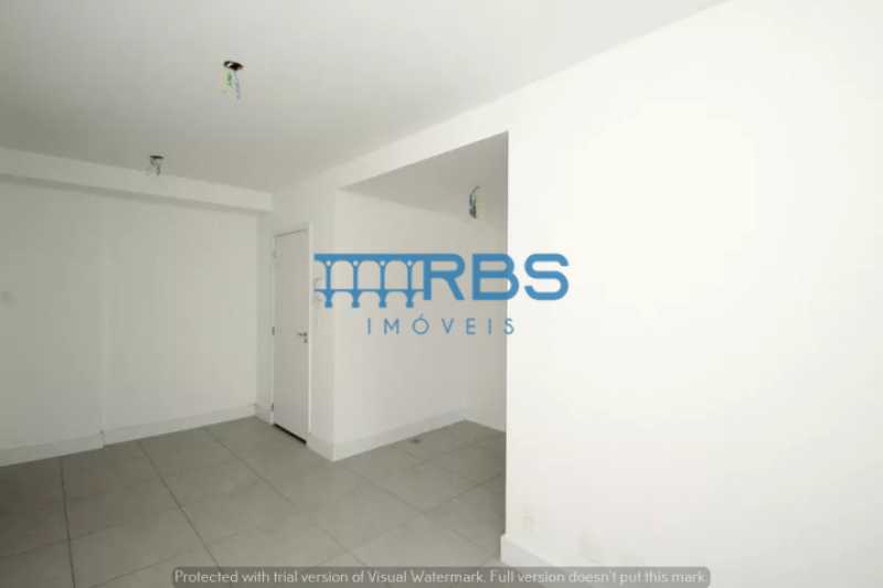893637759-456.6939506458532MG3 - 14