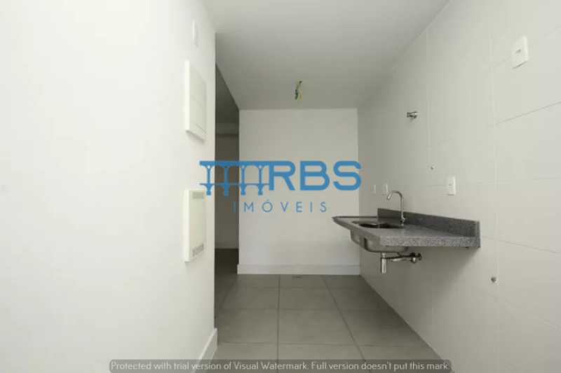 893637759-550.6107900814933MG3 - 15