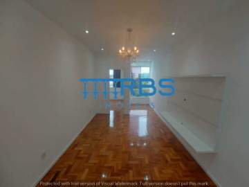 APARTAMENTO TODO REFORMADO, PROXIMO DA PRAÇA DO ESTÁCIO, ANDAR ALTO! - RBAP20057
