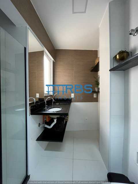 585e1861-8525-42e7-a9f5-3a3ab7 - 12