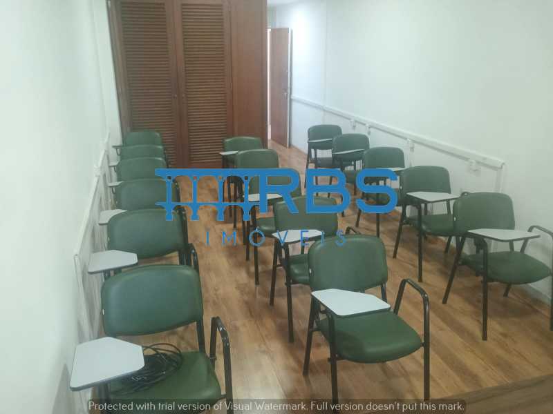 WhatsApp Image 2025-10-15 at 1 - 6