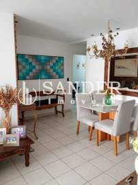 Apartamento : / Residencial / Recreio dos Bandeirantes - SIAP30036