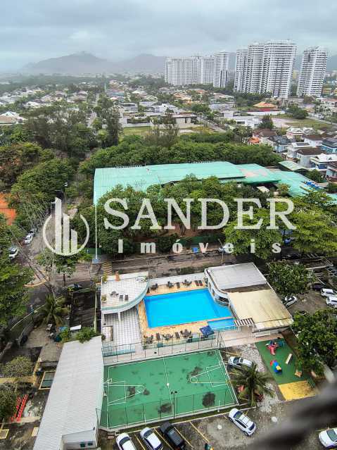 903c184e-abd3-4da4-908d-f74fe9 - 3