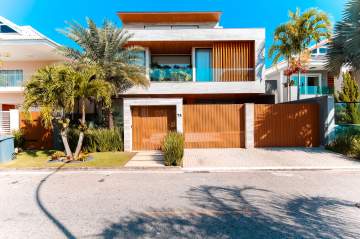 Condomínio Del Lago - Casa à venda no Condomínio Del Lago na Barra da Tijuca - BHCN50004