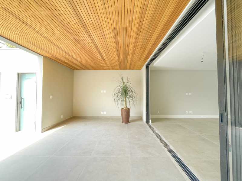 HALL - 7