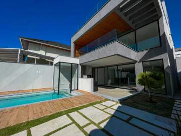 Condomínio Interlagos de Itaúna - Casa à venda no Condomínio Interlagos de Itaúna na Barra da Tijuca - BHCN40074