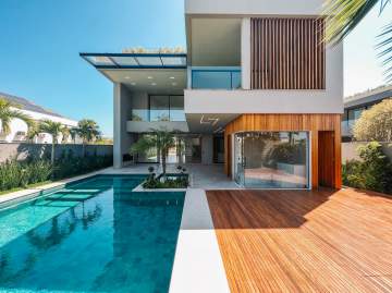 Condomínio Alphaville - Casa à venda no Condomínio Alphaville, Barra da Tijuca - RJ - BHCN50100
