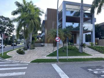 Condomínio Alphaville - Casa à venda no Condomínio Alphaville, Barra da Tijuca - RJ - BHCN60008