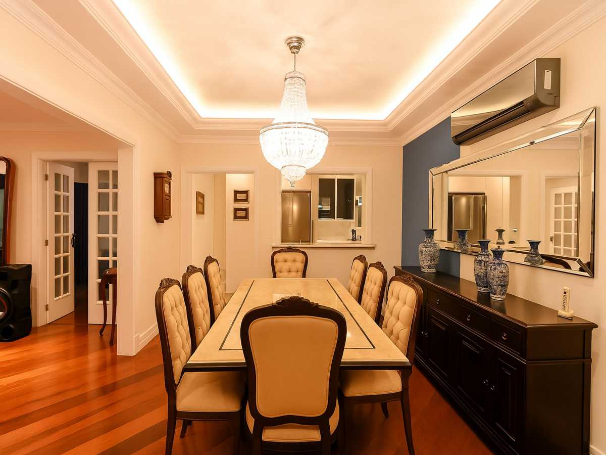 elegant_dining_room_4032x3024 - 4
