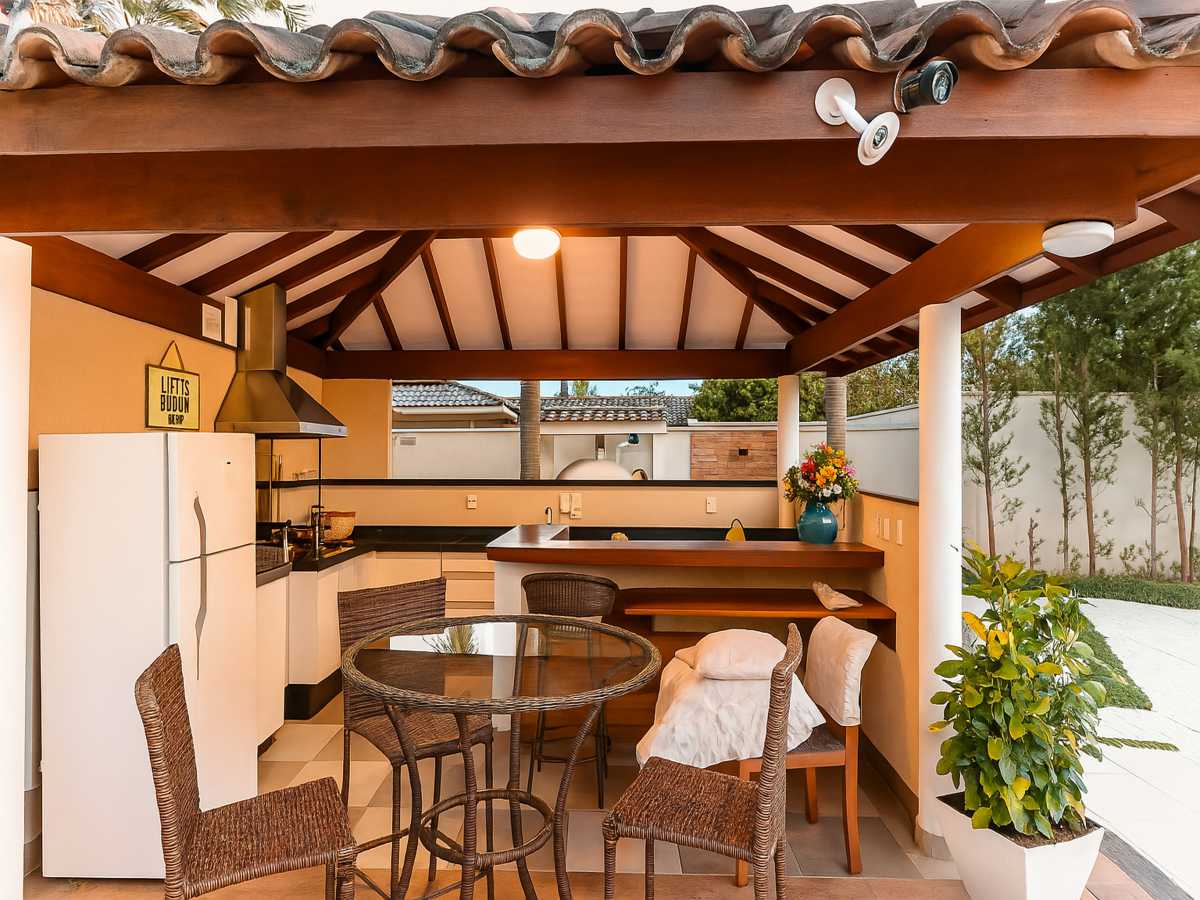 Outdoor_Covered_Kitchen_4032x3 - 22